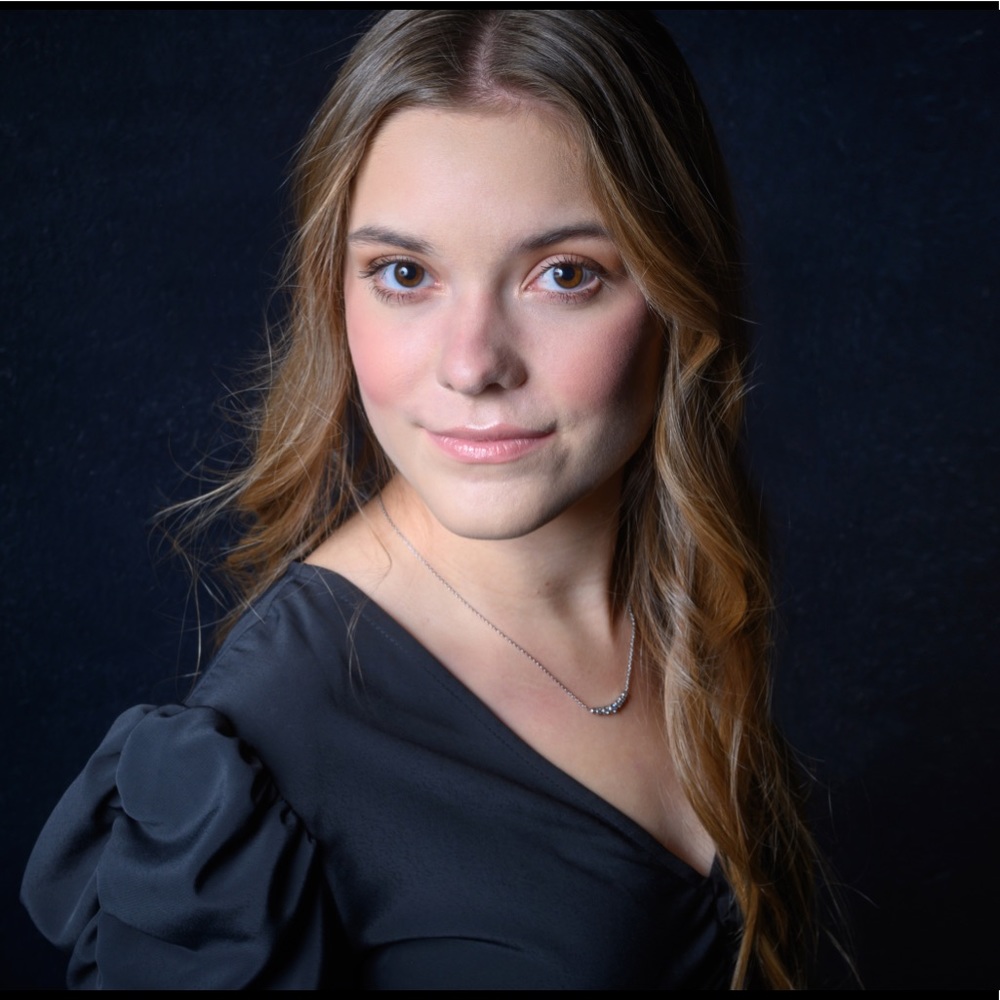 Meet your Posher, Sophia
